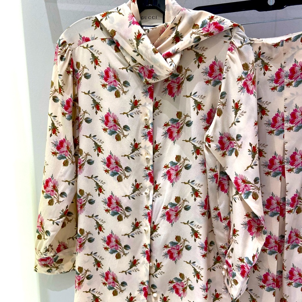 Gucci silk floral blouse and pleated skirt